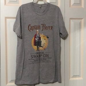 Captain Pierce Swamp Gin tee